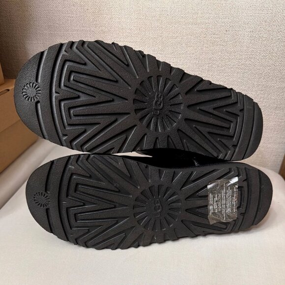 UGG Black Classic Ultra Mini Boots Regen Leather Winter Boots Men Size 8 - Picture 7 of 10